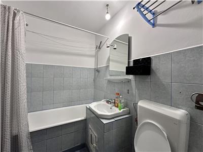 Apartament 2 camere, decomandat, zona 9 Mai, Ploiesti