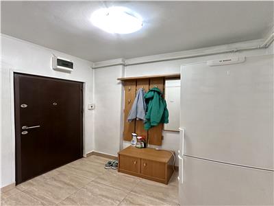 Apartament 3 camere, centrala termica, zona Republicii, Ploiesti