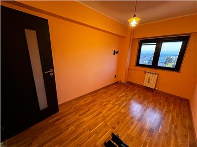 Vanzare apartament 3 camere, 1A decomandat, Ploiesti, ultracentral