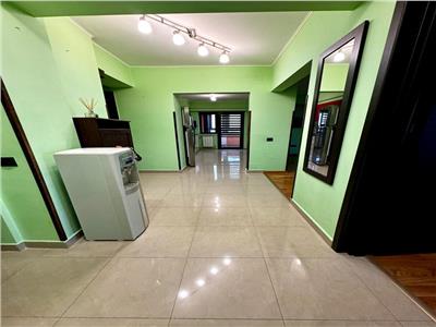 Vanzare apartament 3 camere, 1A decomandat, Ploiesti, ultracentral