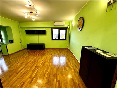 Vanzare apartament 3 camere, 1A decomandat, Ploiesti, ultracentral