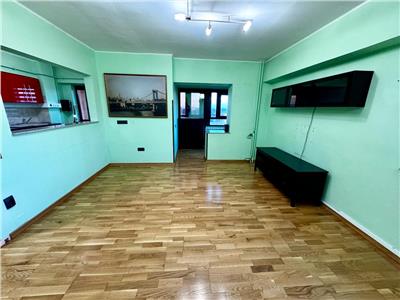 Vanzare apartament 3 camere, 1A decomandat, Ploiesti, ultracentral