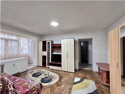 Apartament 3 camere, semidecomandat, Sud Democratiei Ploiesti