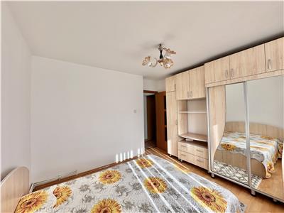 Apartament 2 camere decomandat centrala termica Mihai Bravu Ploiesti