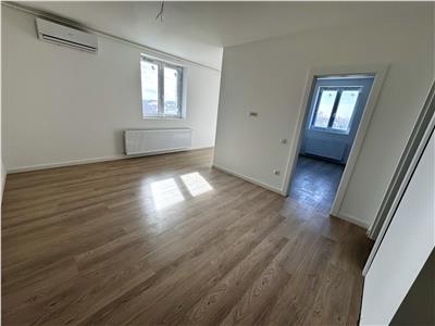 Vanzare apartament 3 camere, 2 locuri parcare, Ploiesti, zona Albert