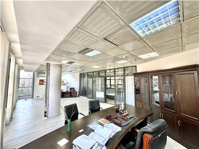 Spatiu comercial sau birouri, de la 600 mp, zona centrala, Ploiesti