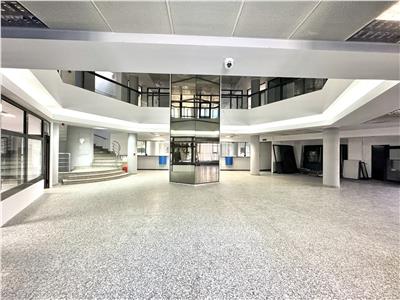 Spatiu comercial sau birouri, de la 600 mp, zona centrala, Ploiesti