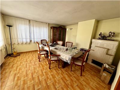 Vanzare casa 6 camere, in Ploiesti, zona centrala