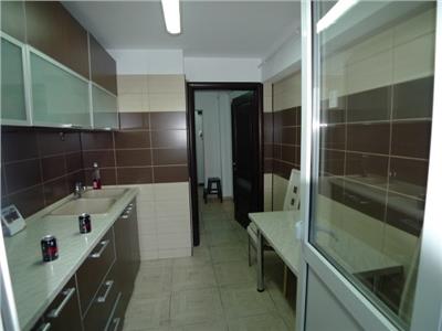 Inchiriere apartament de lux, 3 camere, zona Vest, Ploiesti