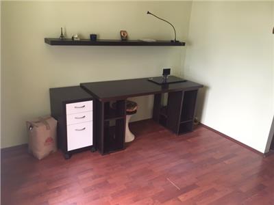 Inchiriere apartament 3 camere, in Ploiesti, zona Cantacuzino