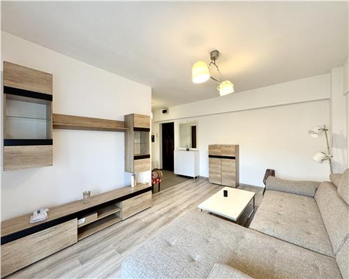 Inchiriere apartament de lux, 2 camere, bloc Winmarkt, Ploiesti