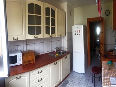 Vanzare apartament, 3 camere, decomandat, Cantacuzino, Ploiesti