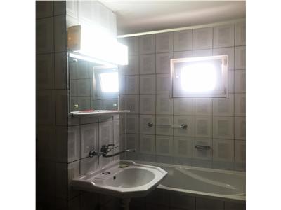 Vanzare apartament, 3 camere, decomandat, Cantacuzino, Ploiesti