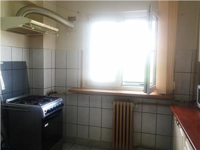 Vanzare apartament, 3 camere, decomandat, Cantacuzino, Ploiesti