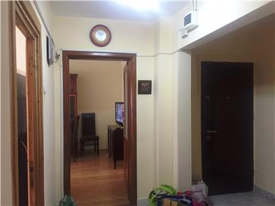 Vanzare apartament, 3 camere, decomandat, Cantacuzino, Ploiesti