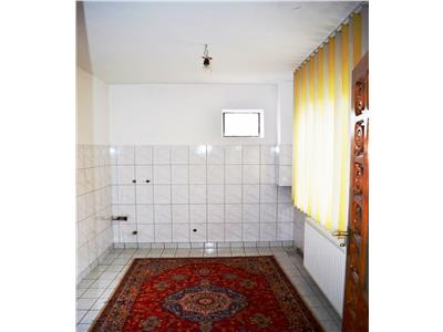 Inchiriere casa, 6 camere, zona ultracentrala, Ploiesti