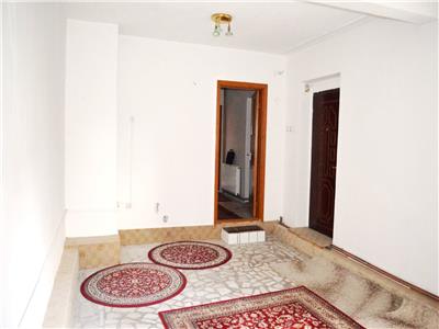 Inchiriere casa, 6 camere, zona ultracentrala, Ploiesti