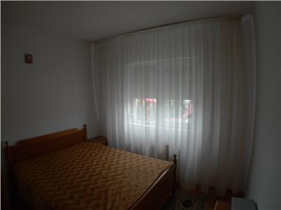 Inchiriere apartament 3 camere, Ploiesti, zona Malu Rosu