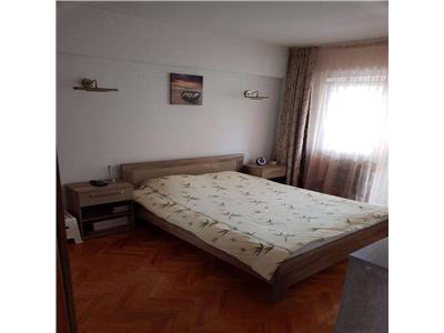 Inchiriere apartament modern, 3 camere, zona Ultracentrala, in Ploiest