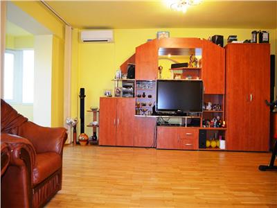 Apartament de lux, 3 camere, 120 mp, bloc nou, ultracentral, Ploiesti