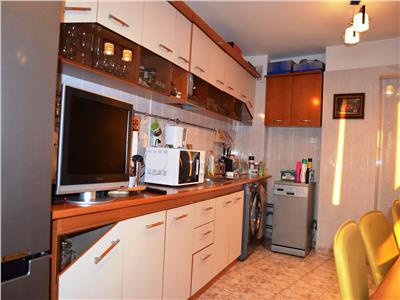 Apartament de lux, 3 camere, 120 mp, bloc nou, ultracentral, Ploiesti