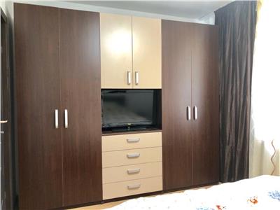 Apartament 3 camere, renovat si spatios, zona Nord Cina, Ploiesti