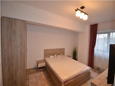 Inchiriere apartament  3 camere, bloc nou, Ploiesti, zona centrala