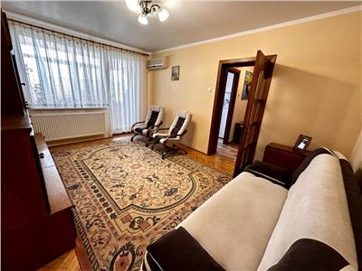 Vanzare apartament 2 camere, Democratiei, Ploiesti