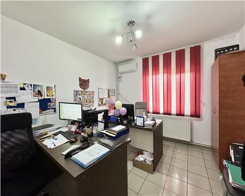 Casa 7 camere, nemobilata, rezidential sau birouri, Mihai Bravu, Ploiesti