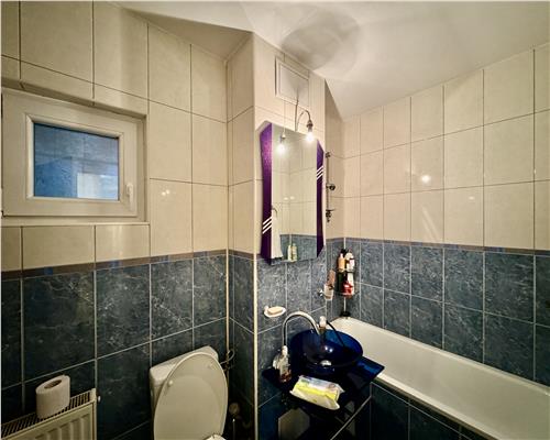 Apartament 3 camere, spatios, Marasesti stradal, Ploiesti.