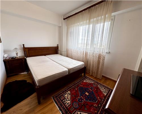 Vanzare apartament 4 camere, transformat in 3, Ploiesti, Republicii