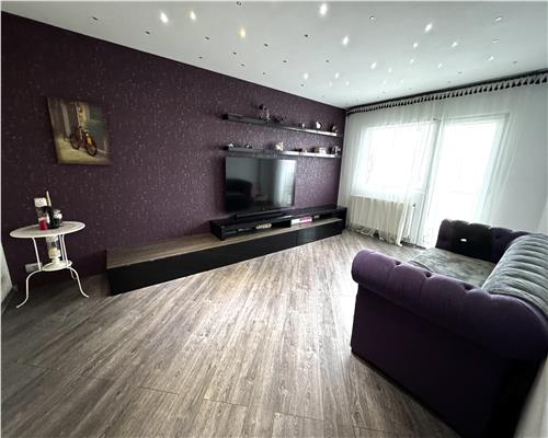 Vanzare apartament 3 camere, modern, Ploiesti, Malu Rosu