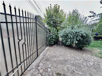 Casa P+1E, 5 camere, beci, teren 990 mp, zona Sud, UPG, Ploiesti