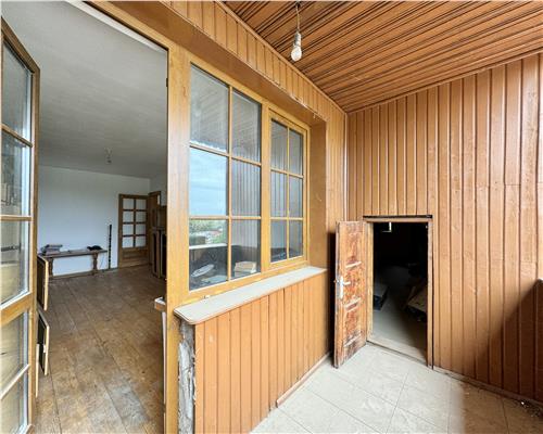 Casa S+P+1E, 11 camere, garaj, teren 1915 mp, stradal Paulestii Noi, langa Ploiesti