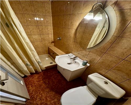 Vanzare apartament 3 camere, Ploiesti, zona Ion Maiorescu