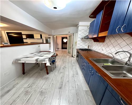 Vanzare apartament 3 camere, Ploiesti, zona Ion Maiorescu