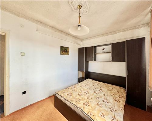 Apartament 2 camere, semidecomandat, ultracentral, Ploiesti