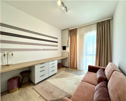 Apartament 3 camere, terasa 50 mp, parcare, MRS Smart Albert