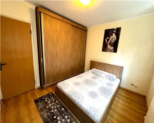 Vanzare apartament 3 camere, Ploiesti, zona Sud