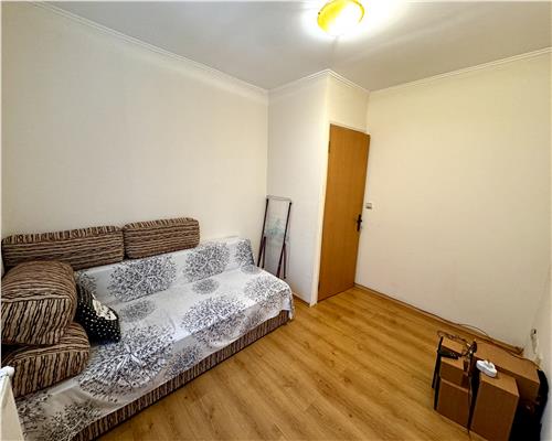 Vanzare apartament 3 camere, Ploiesti, zona Sud