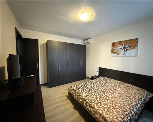 Apartament 3 camere, bloc nou, parcare, zona Republicii Caraiman, Ploiesti