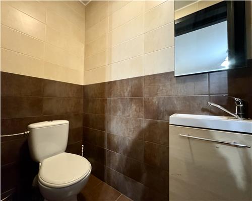 Apartament 3 camere, bloc nou, parcare, zona Republicii Caraiman, Ploiesti