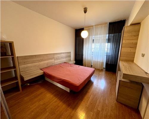 Vanzare apartament 3 camere, in Ploiesti, zona Ion Maiorescu,  bloc din 2000