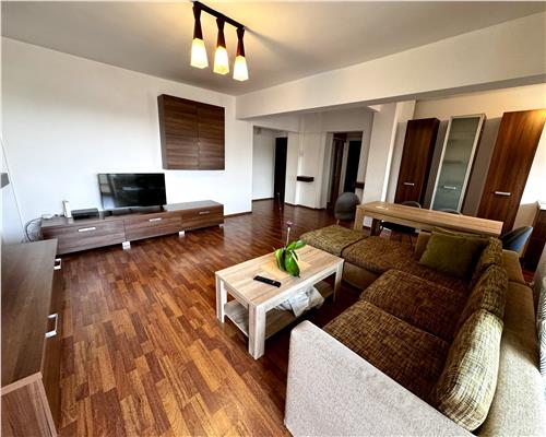 Vanzare apartament 3 camere, in Ploiesti, zona Ion Maiorescu,  bloc din 2000