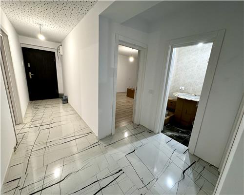 Vanzare apartament 4 camere, 4 bai, in Ploiesti, zona Albert