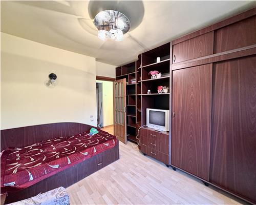 Apartament 3 camere, decomandat, ultracentral, Ploiesti