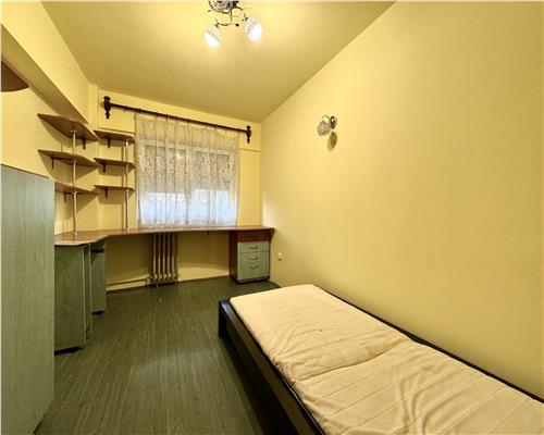 Apartament 3 camere, decomandat, ultracentral, Ploiesti