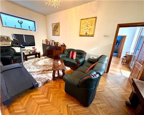 Vanzare casa 5 camere in Ploiesti, zona Cercelus-Bd. Castanilor