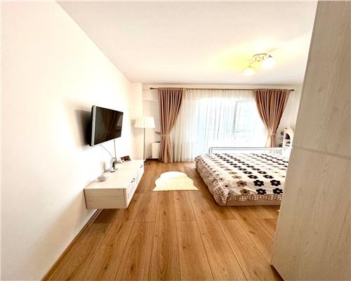 Vanzare apartament 3 camere, mobilat si utilat, in Ploiesti, zona 9 Mai