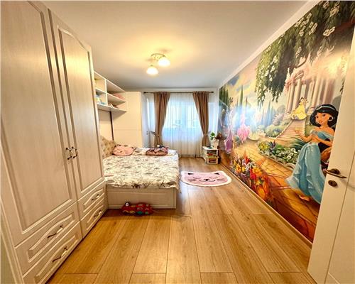 Vanzare apartament 3 camere, mobilat si utilat, in Ploiesti, zona 9 Mai